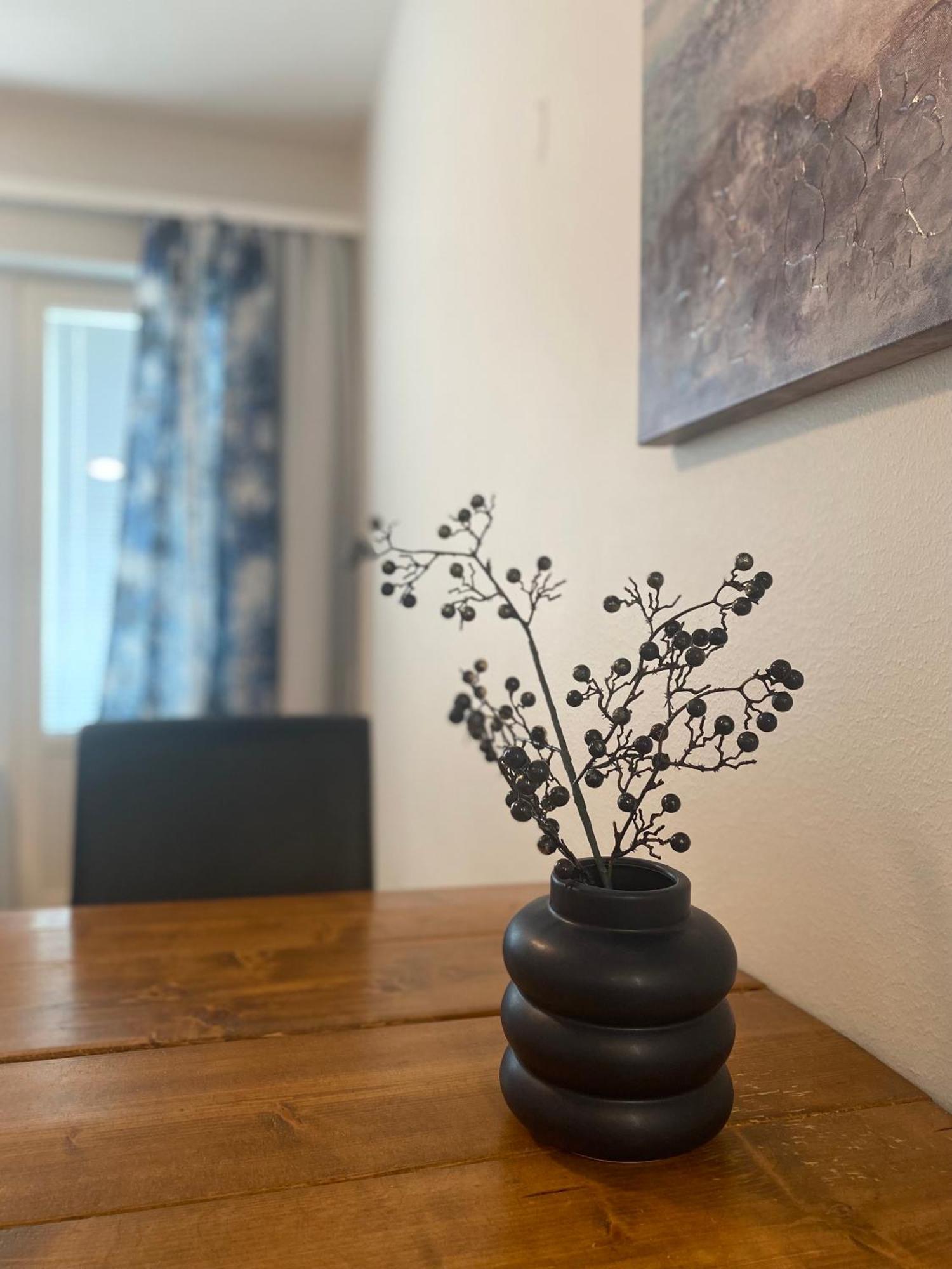 Apartment First Olive